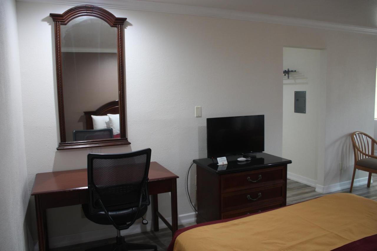 Value Inn & Suites Redding Ngoại thất bức ảnh