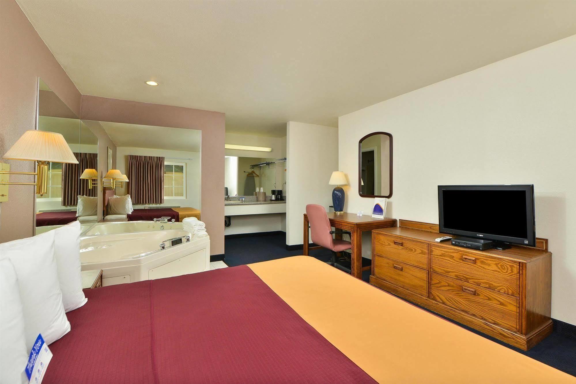 Value Inn & Suites Redding Ngoại thất bức ảnh