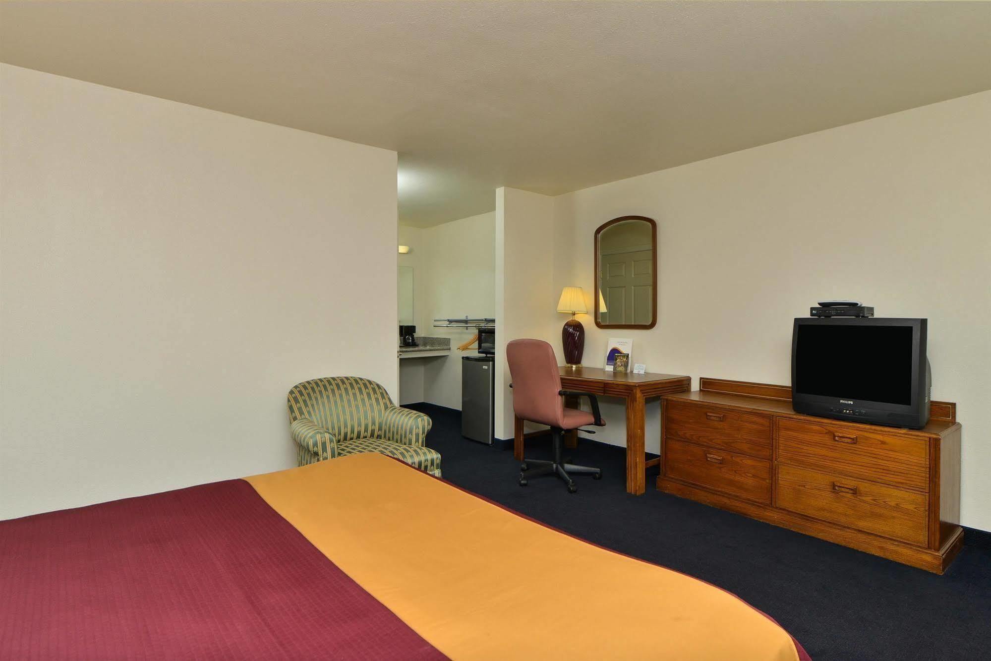 Value Inn & Suites Redding Ngoại thất bức ảnh