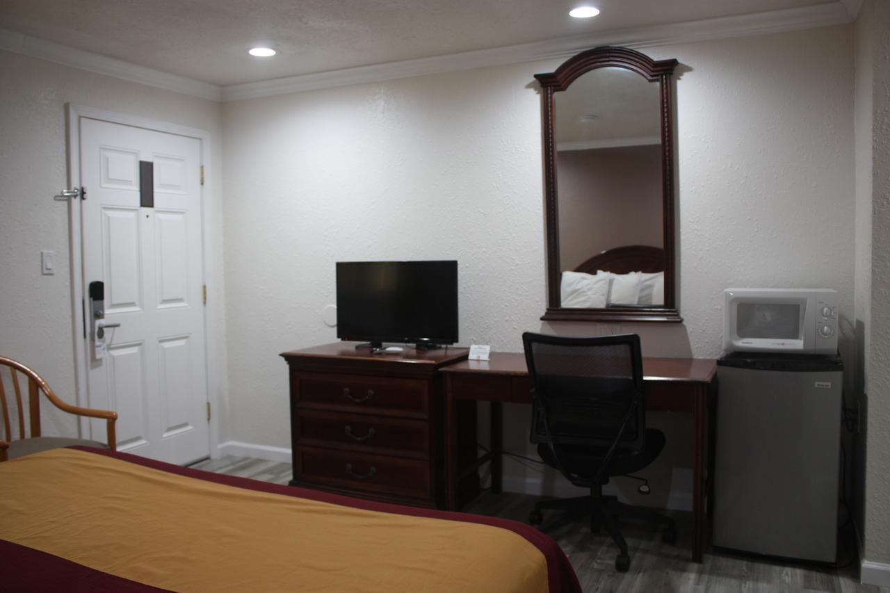 Value Inn & Suites Redding Ngoại thất bức ảnh