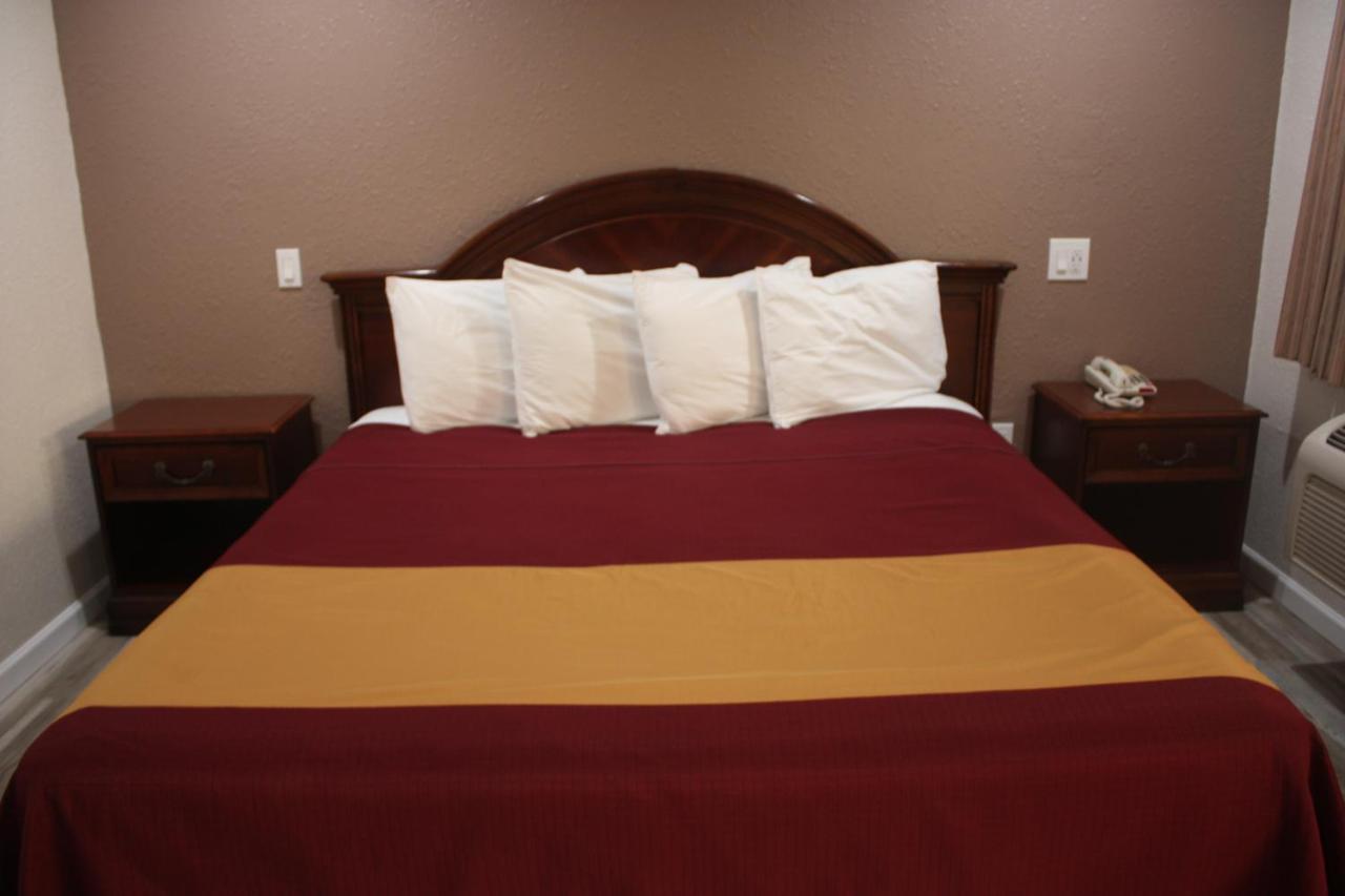 Value Inn & Suites Redding Ngoại thất bức ảnh
